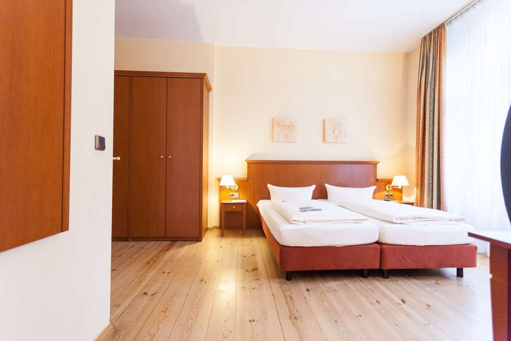 Martas Hotel Berlin-Mitte Pokoj fotografie
